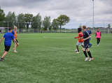 Laatste training S.K.N.W.K. JO19-1 van donderdag 30 mei 2024 (83/136)